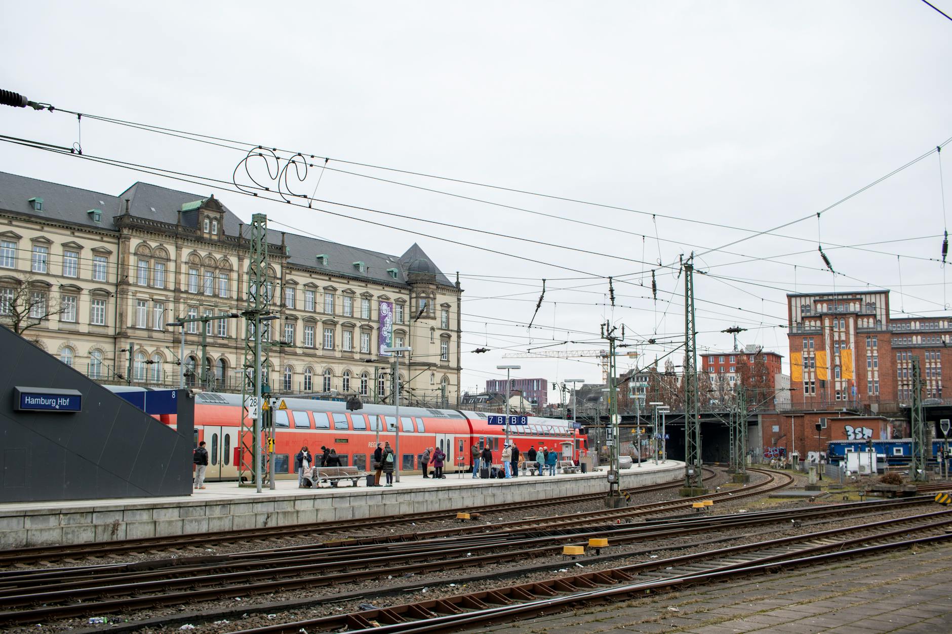 Detailansicht: Bombendrohung Bremen Hauptbahnhof