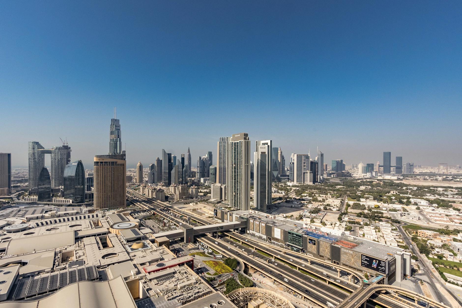 Detailansicht: Deutsche In Dubai