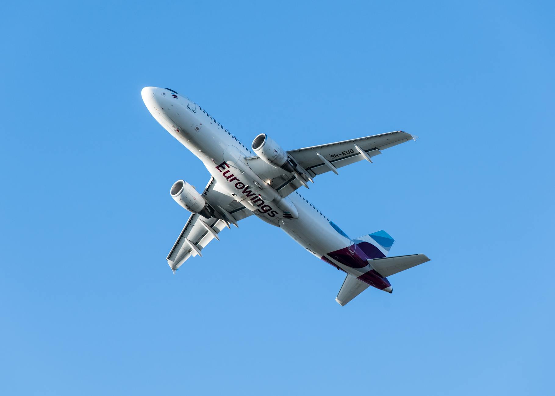 Detailansicht: Flug Umbuchung Betrug