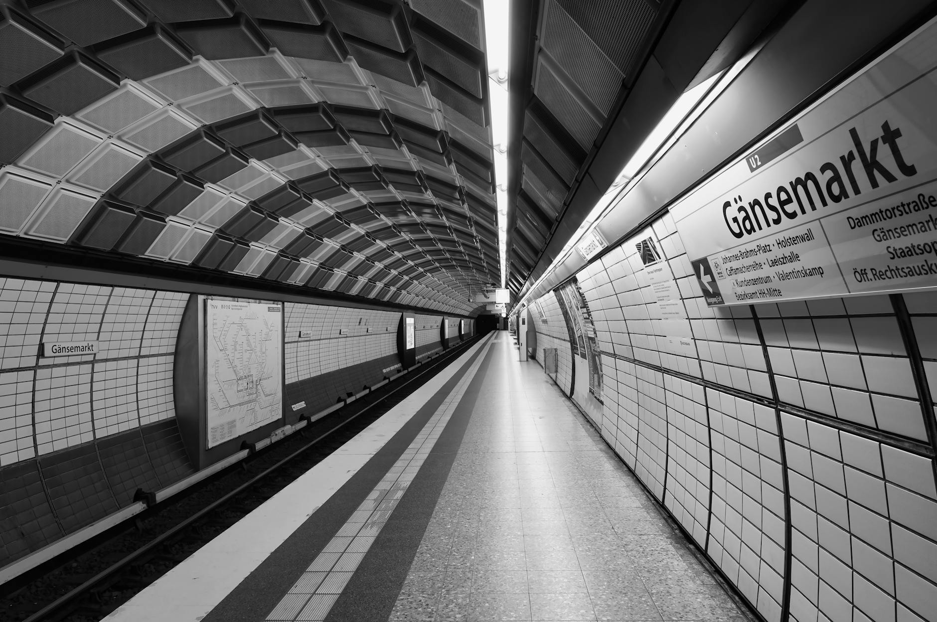 Illustration zu Neonazis U-bahn