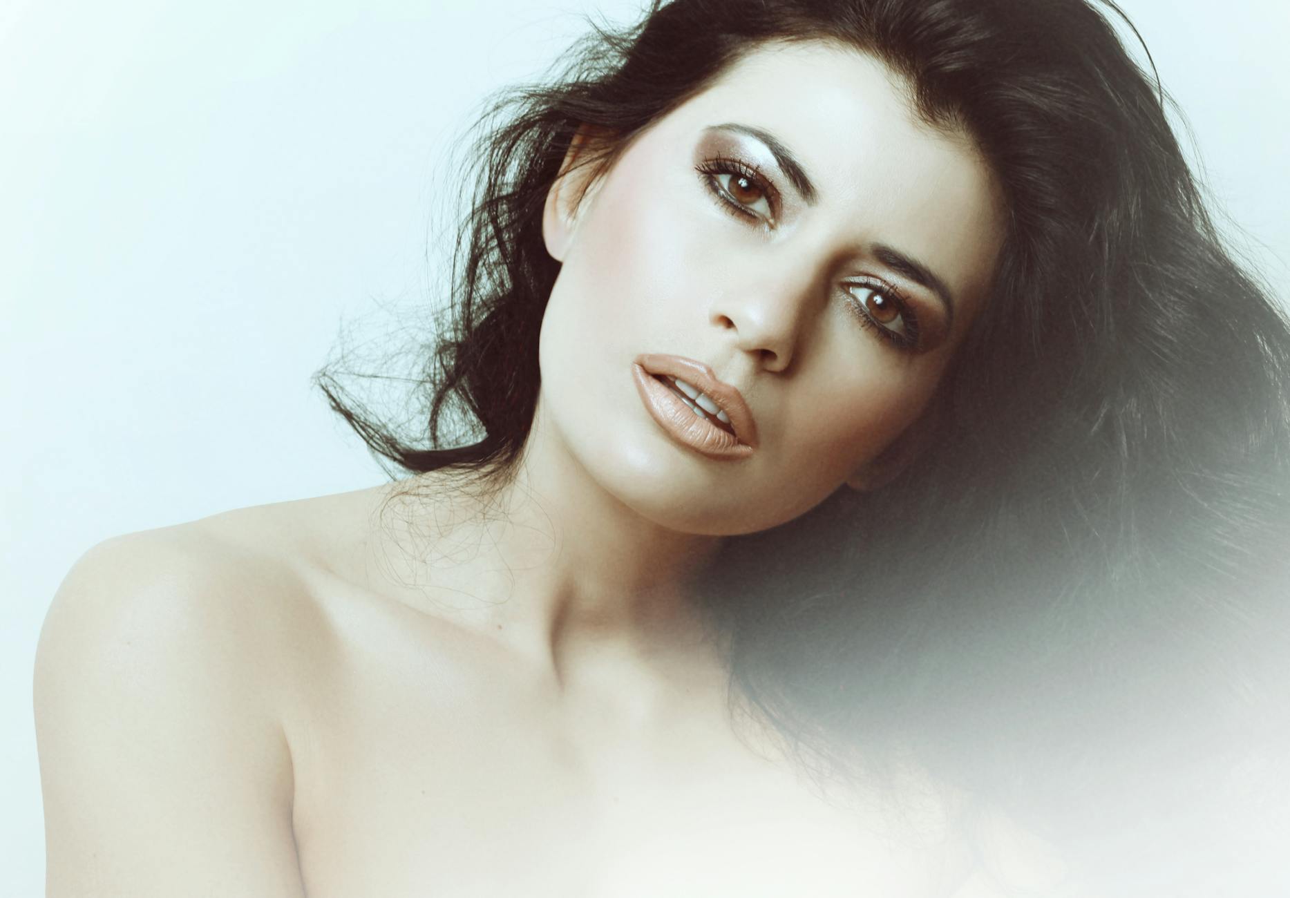 Detailansicht: Rebecca Mir