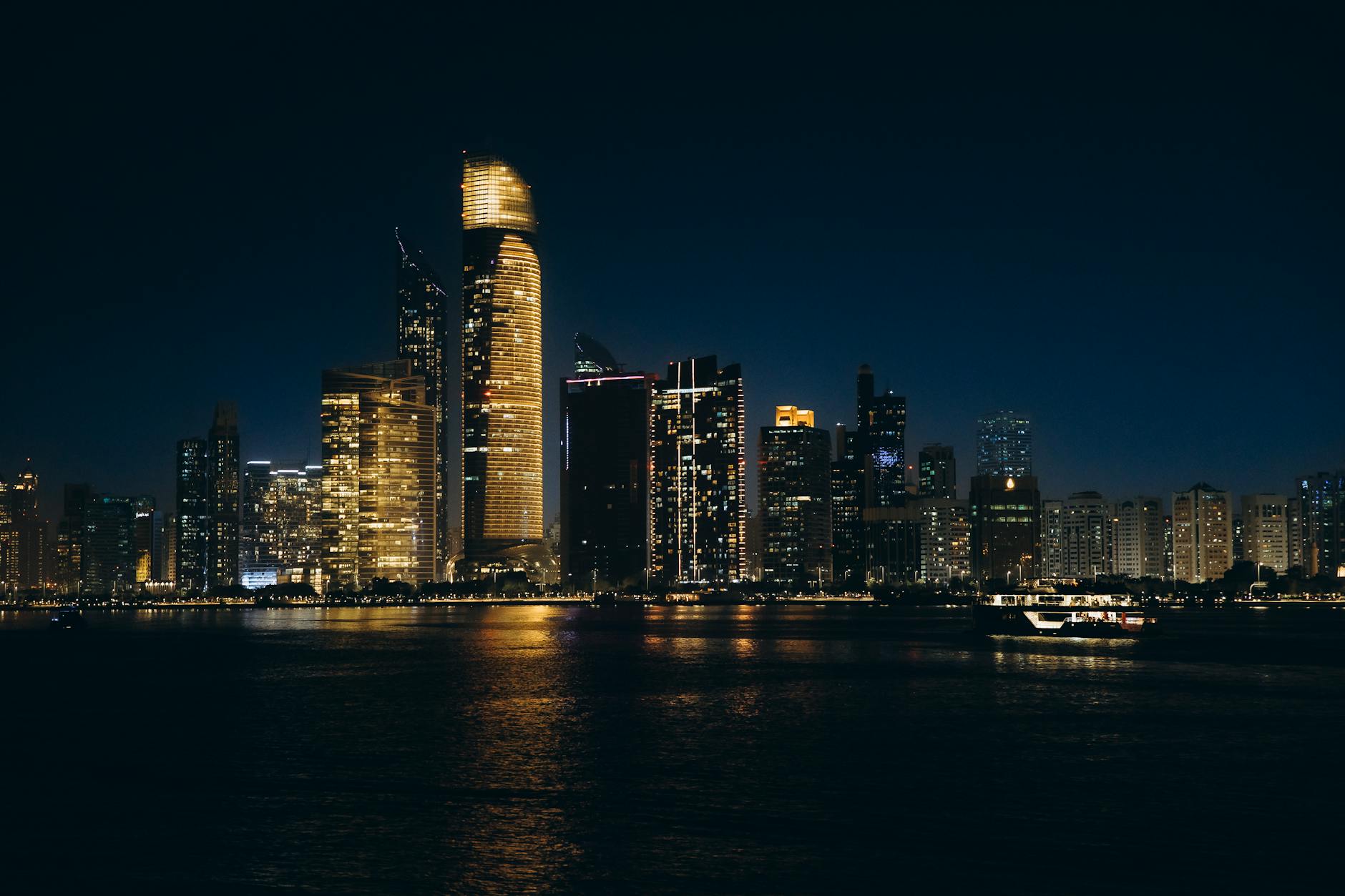 Detailansicht: Reem Alabali Radovan