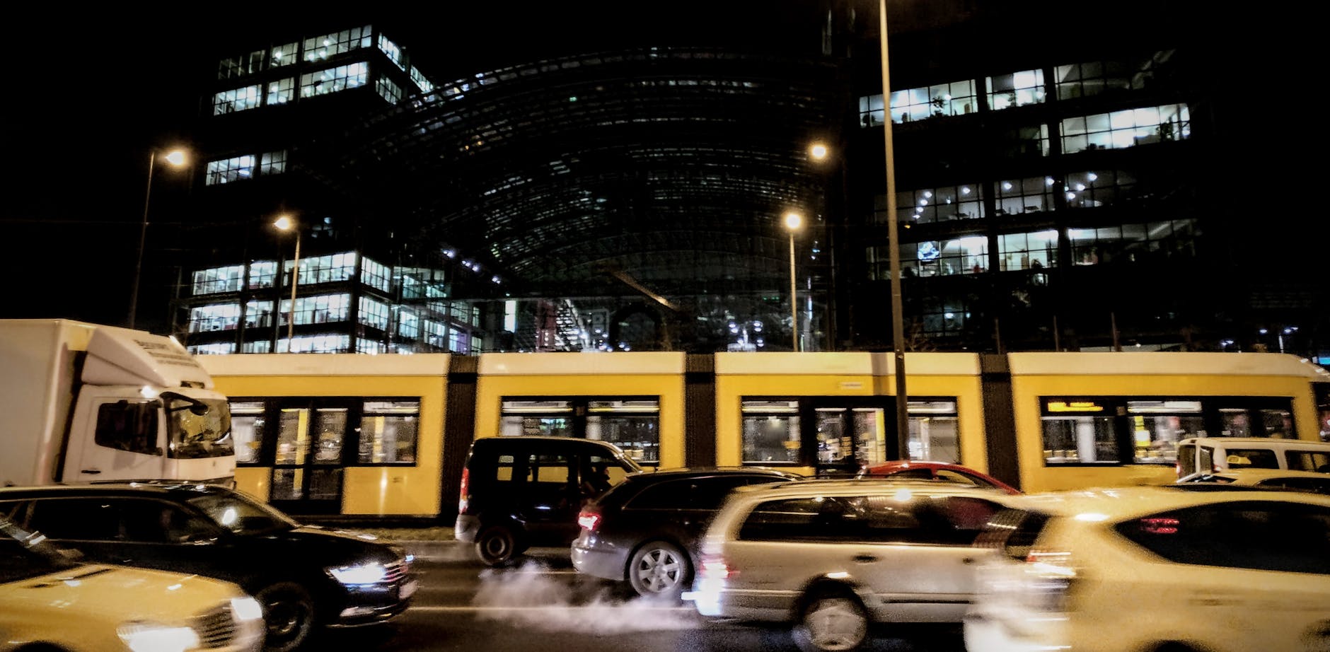 Drängeln Straßenverkehr Detailansicht: Drängeln Straßenverkehr