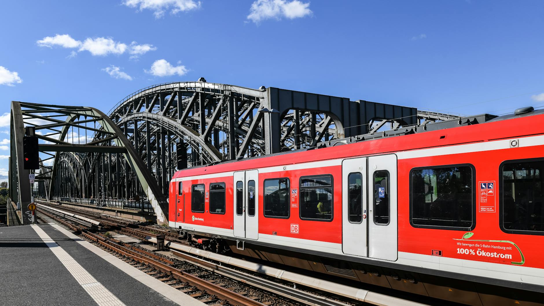 Detailansicht: Eisenbahner Mit Herz