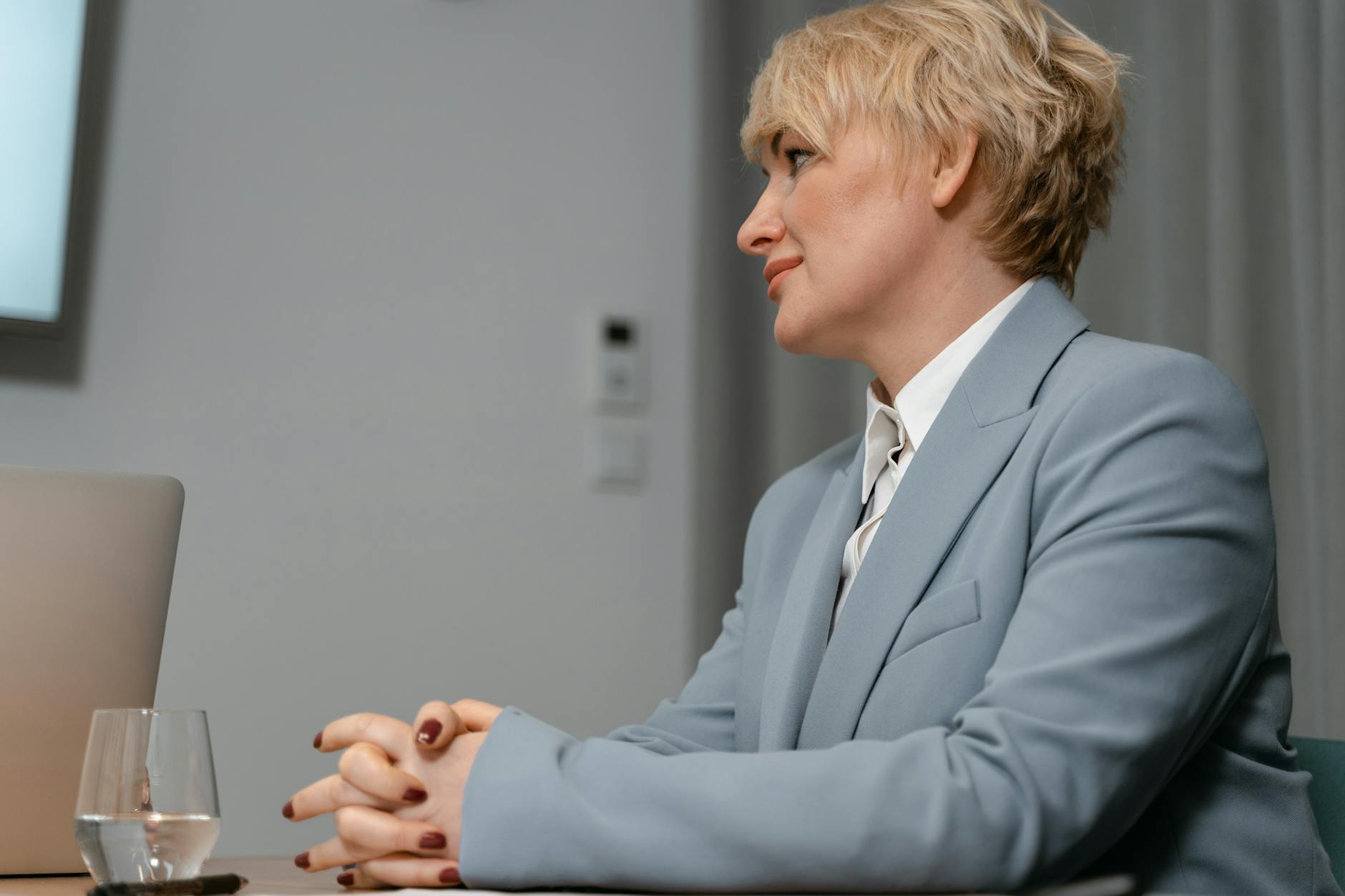 Detailansicht: Esther Schweins