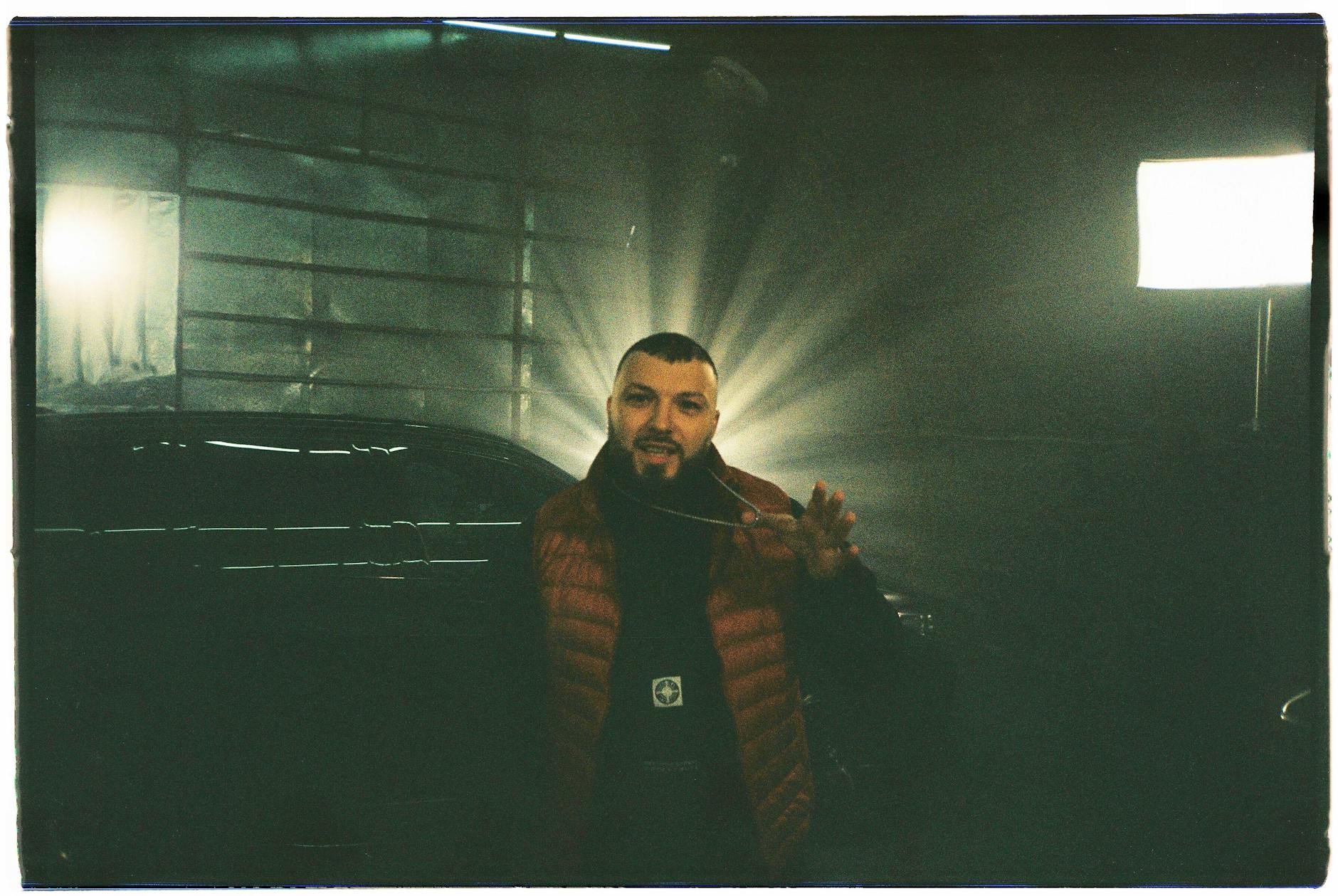 Gangster Rapper Aufstieg Illustration zu Gangster Rapper Aufstieg