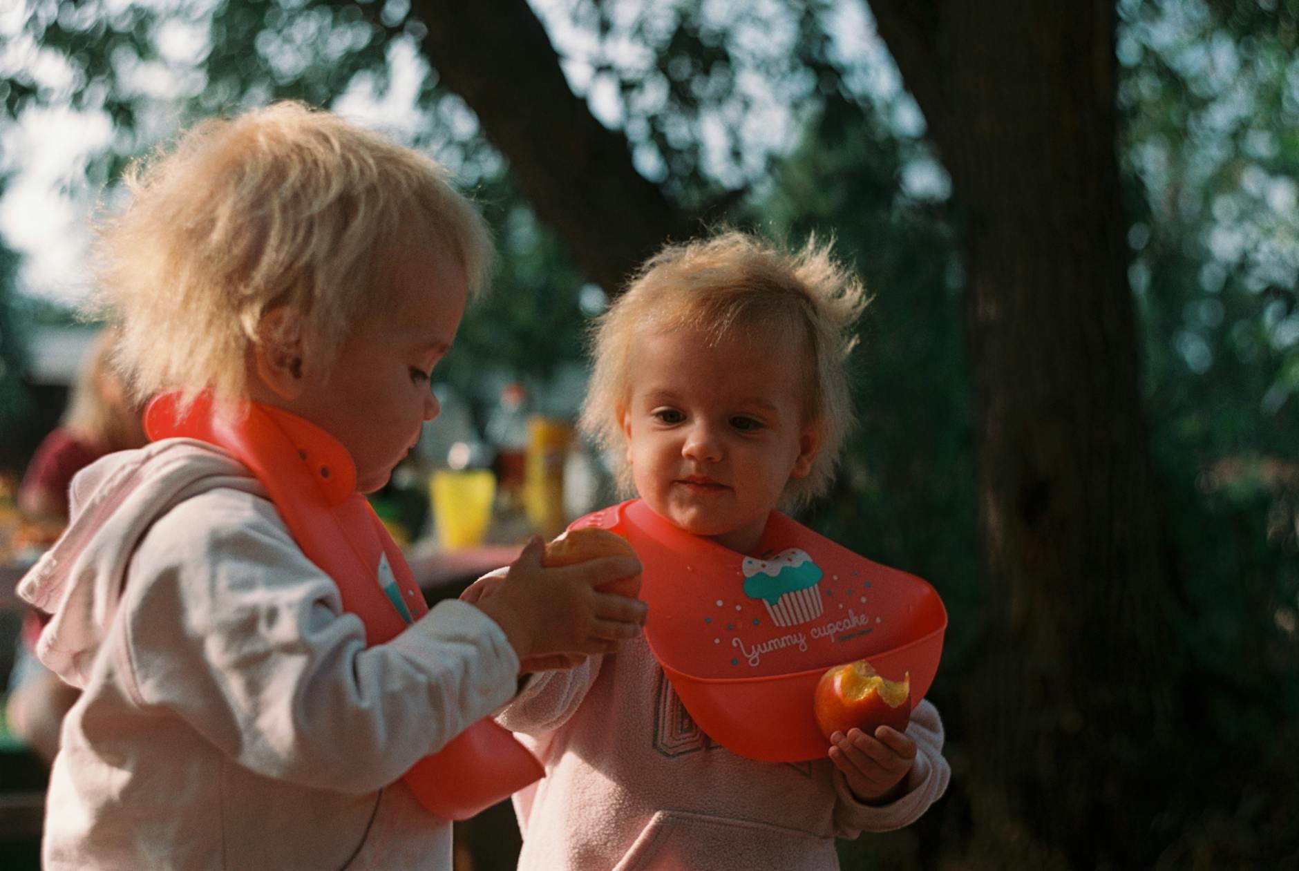 Hochverarbeitete Lebensmittel Kinder Illustration zu Hochverarbeitete Lebensmittel Kinder