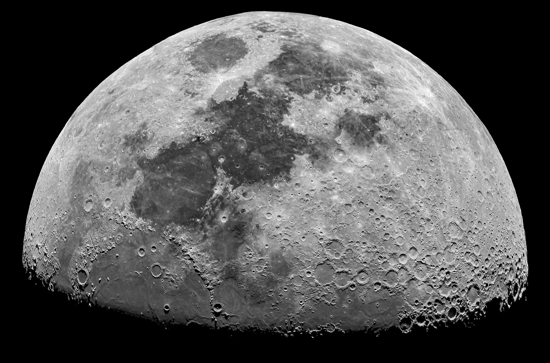 Detailansicht: Leben Auf Dem Mond
