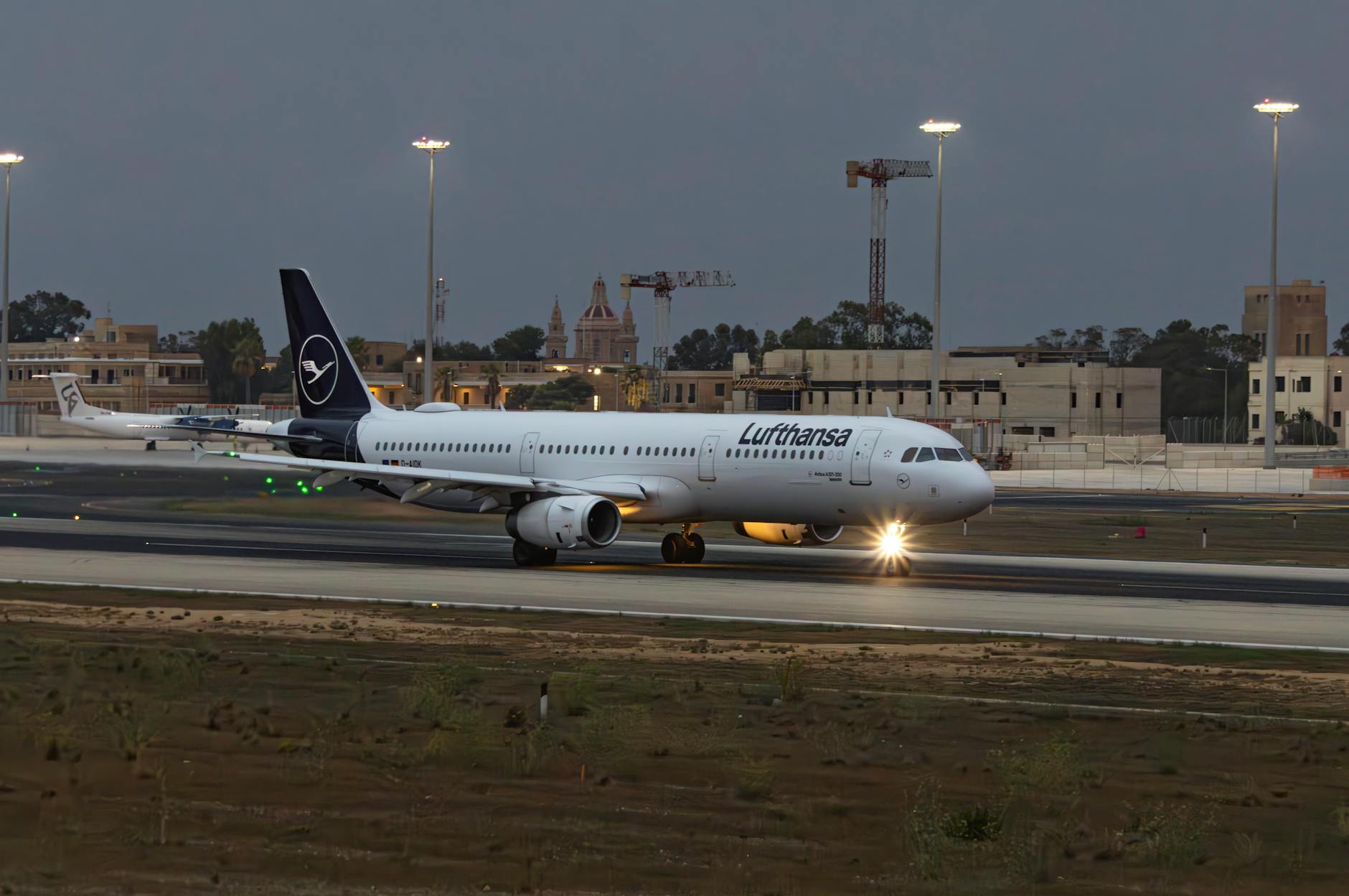 Lufthansa Cityline Symbolbild zum Thema Lufthansa Cityline