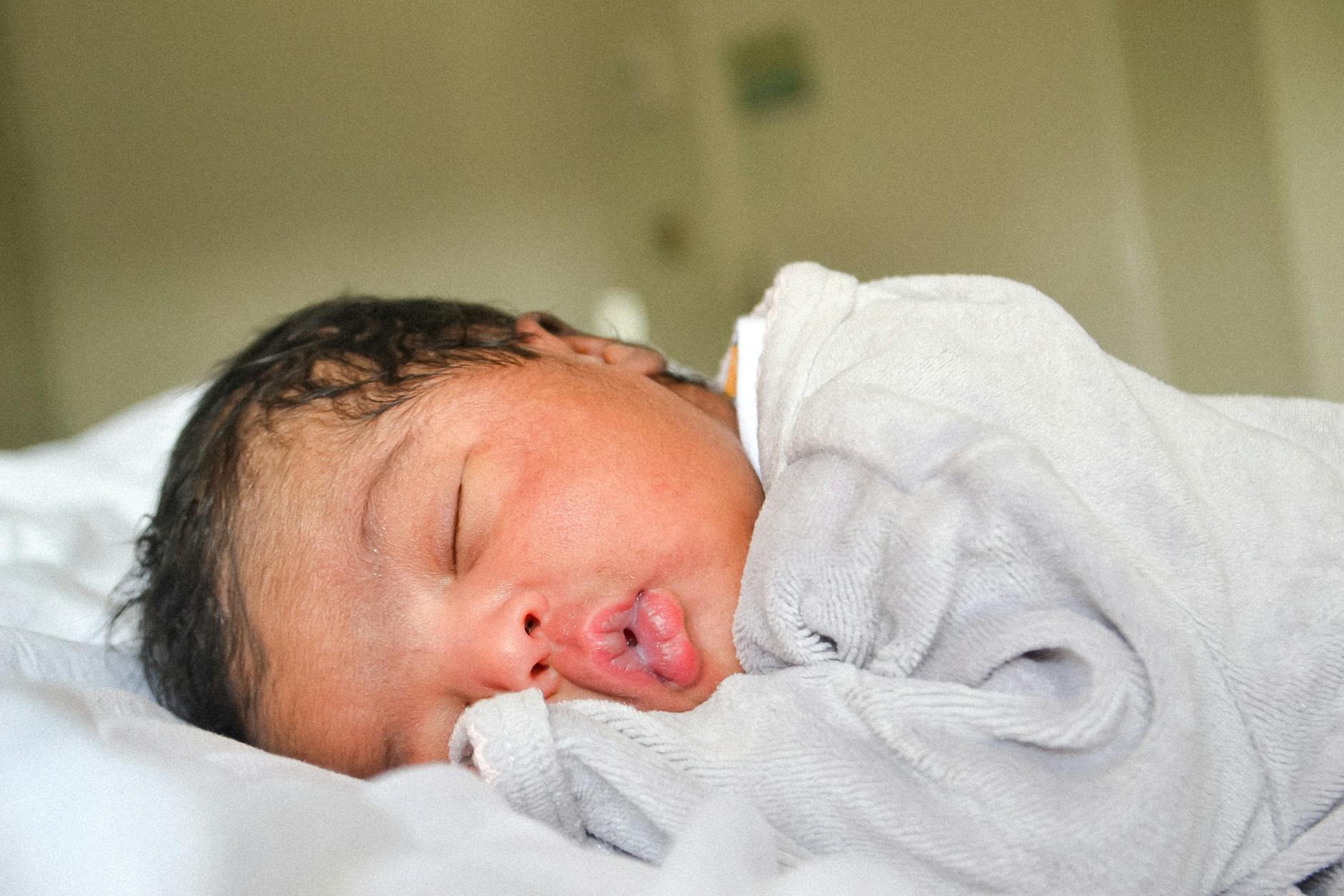 Trinidad Tobago Babyleichen Detailansicht: Trinidad Tobago Babyleichen