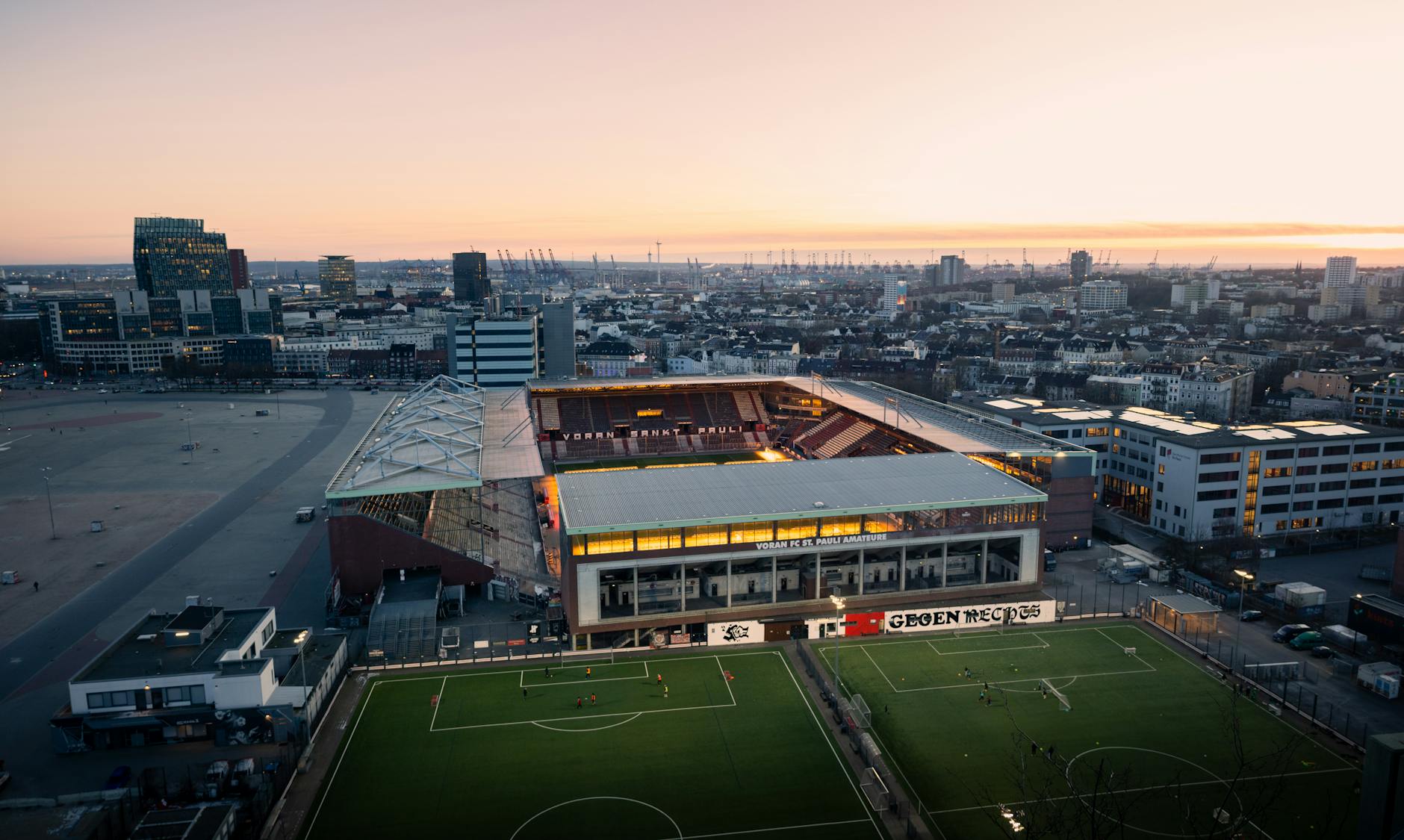 Illustration zu Union Berlin – ST. Pauli