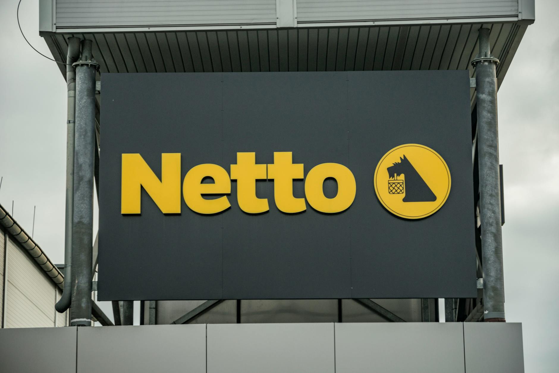 Symbolbild zum Thema Wurst Rückruf Bei Netto