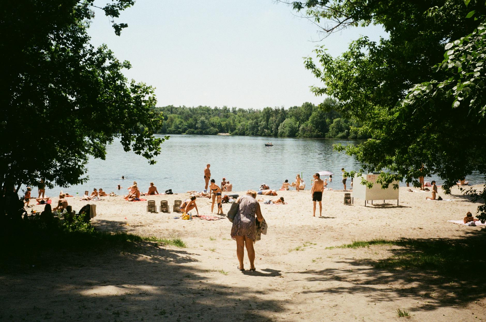 Badeunfälle Pfingsten Illustration zu Badeunfälle Pfingsten