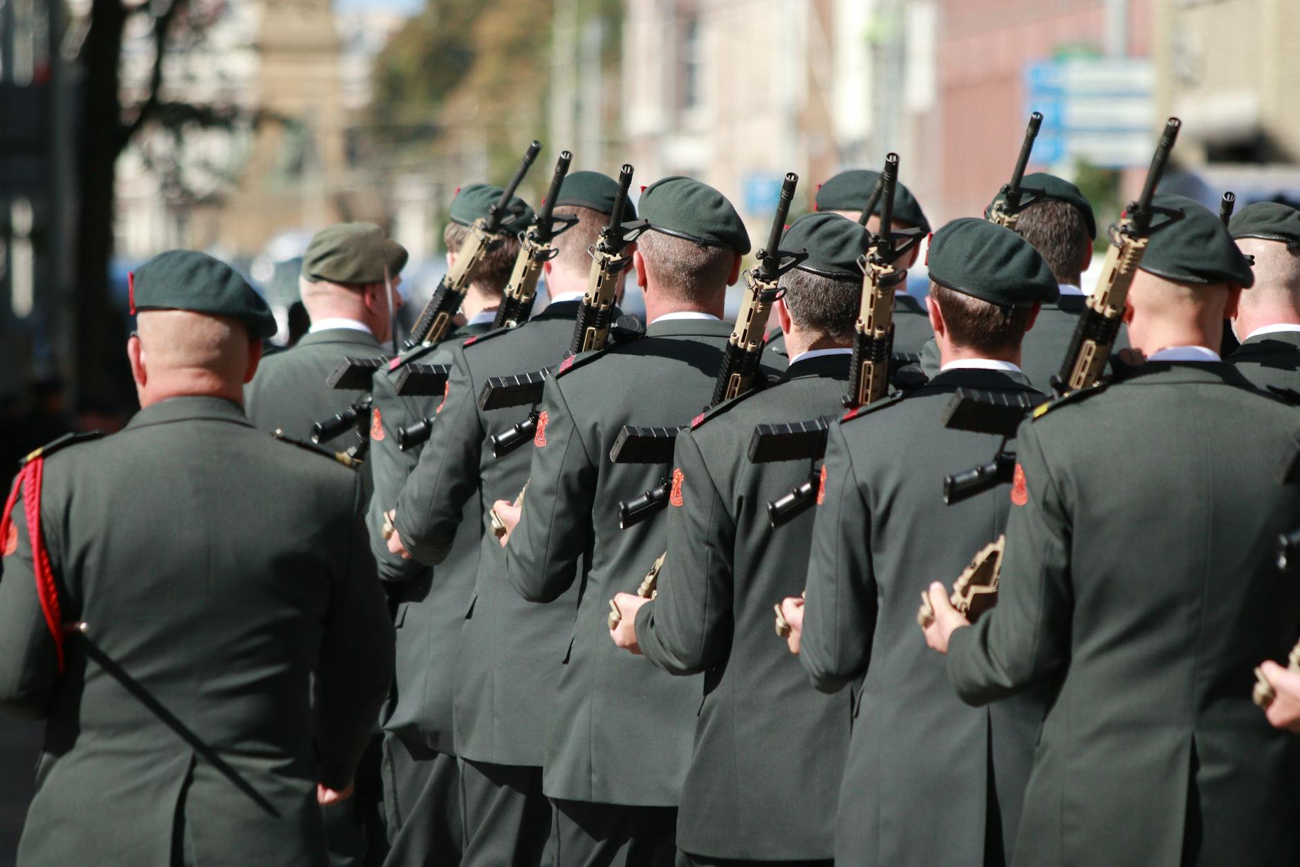 Detailansicht: Beförderungsstopp Bundeswehr