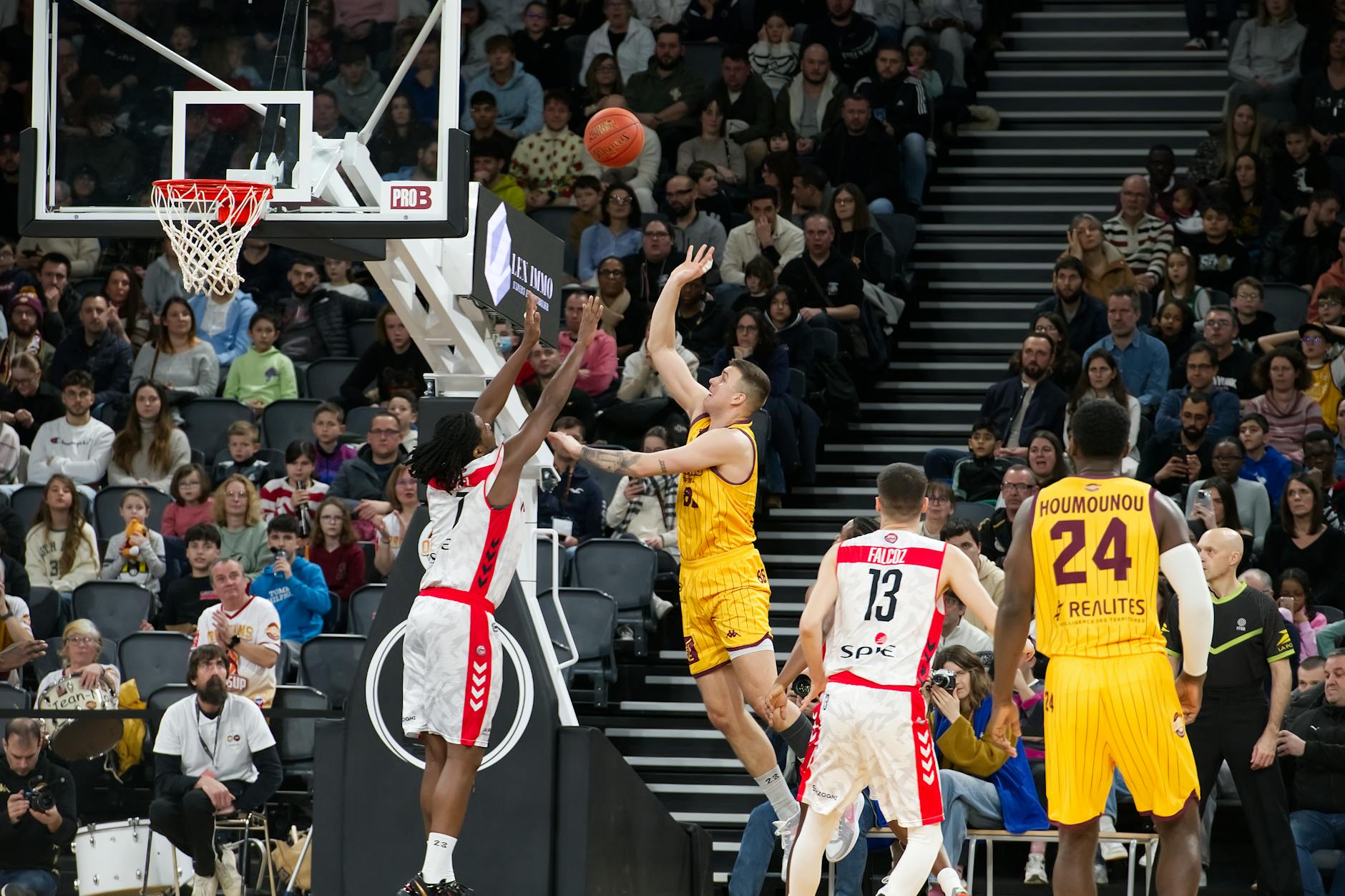 Cavaliers – Knicks Symbolbild zum Thema Cavaliers – Knicks