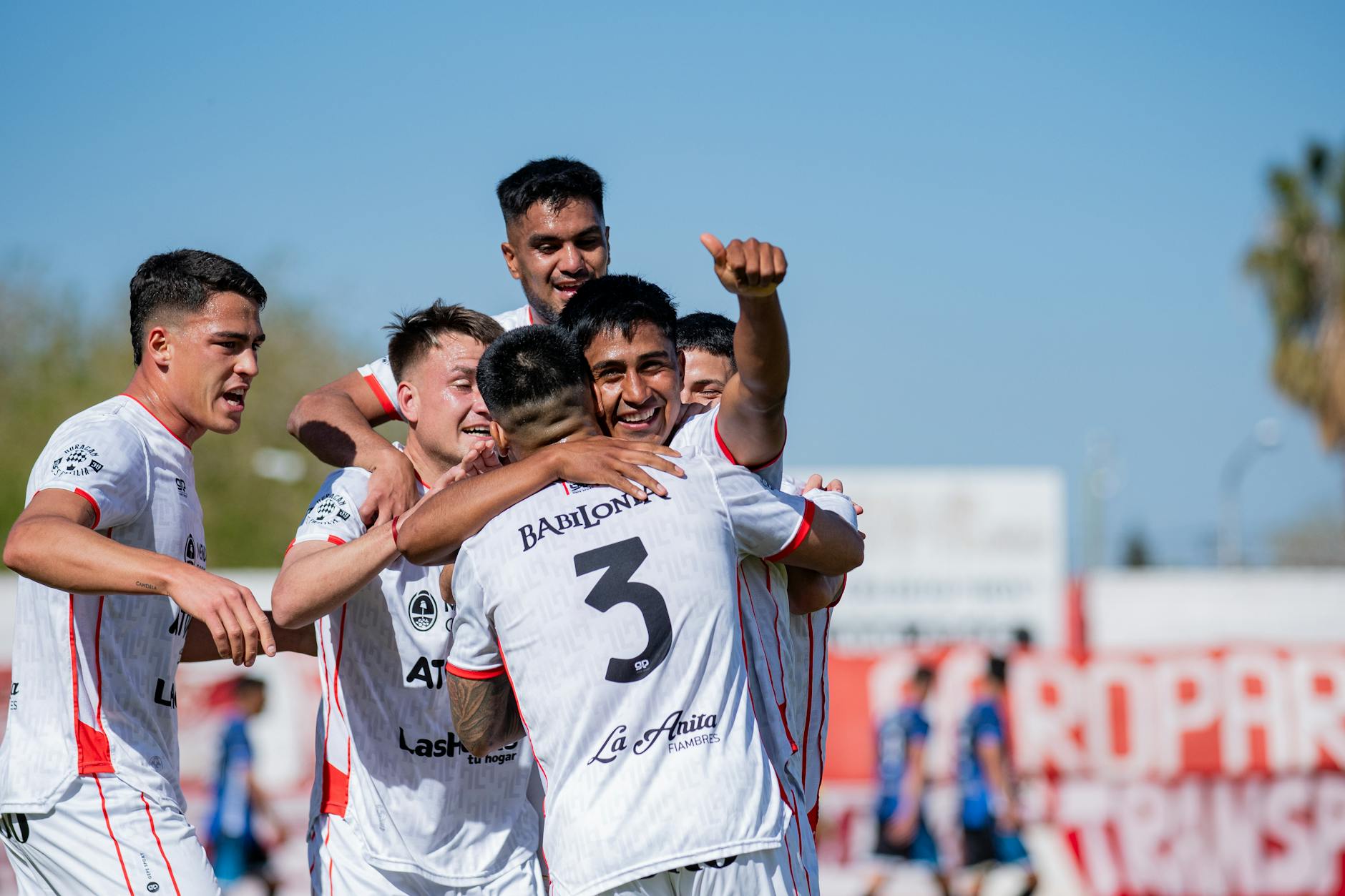 Crystal Palace – Rayo Vallecano Detailansicht: Crystal Palace – Rayo Vallecano