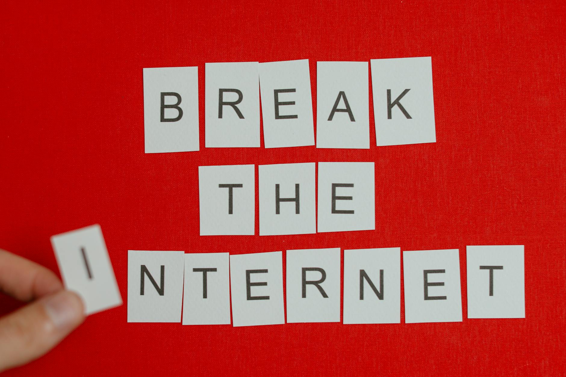 Symbolbild zum Thema DNS Probleme Denic