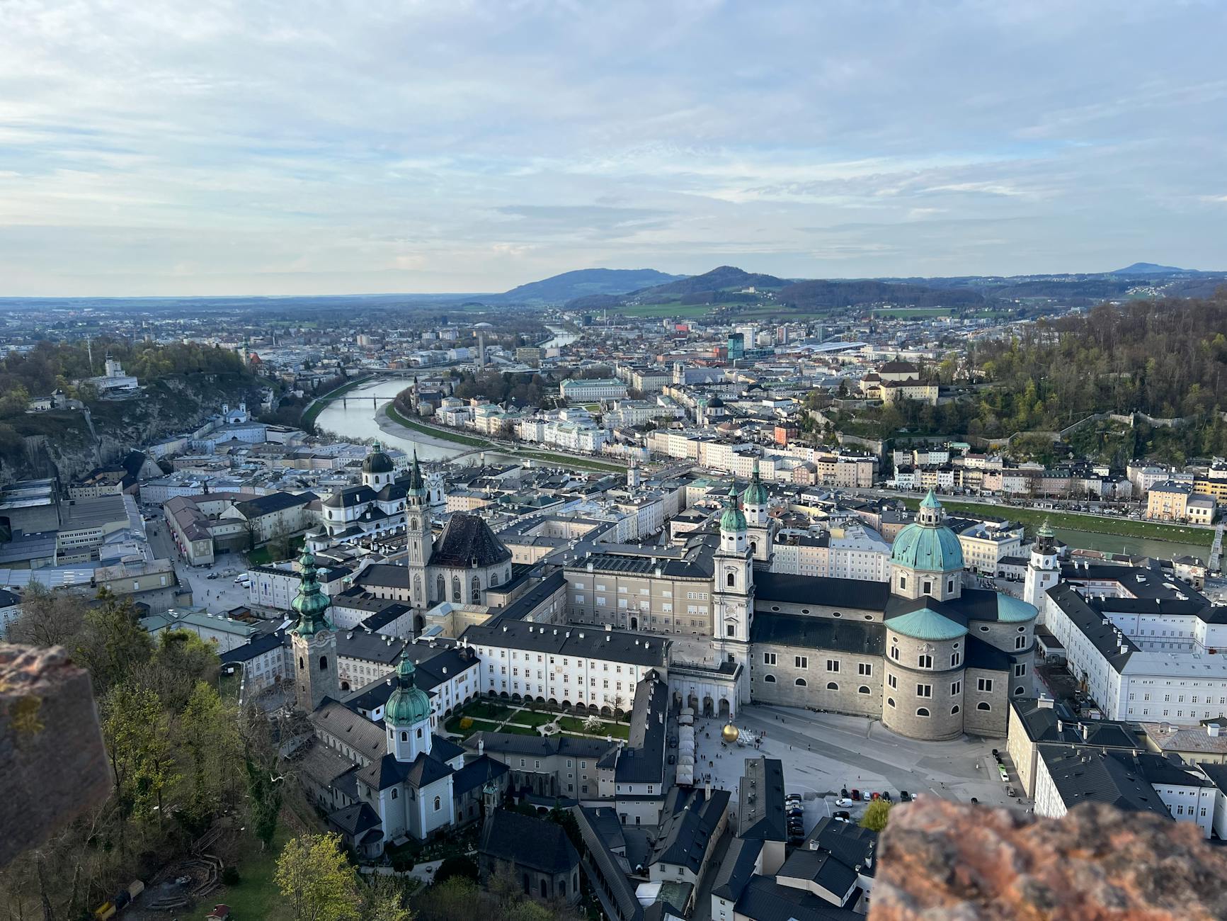 Illustration zu Fahrverbot Touristen Salzburg