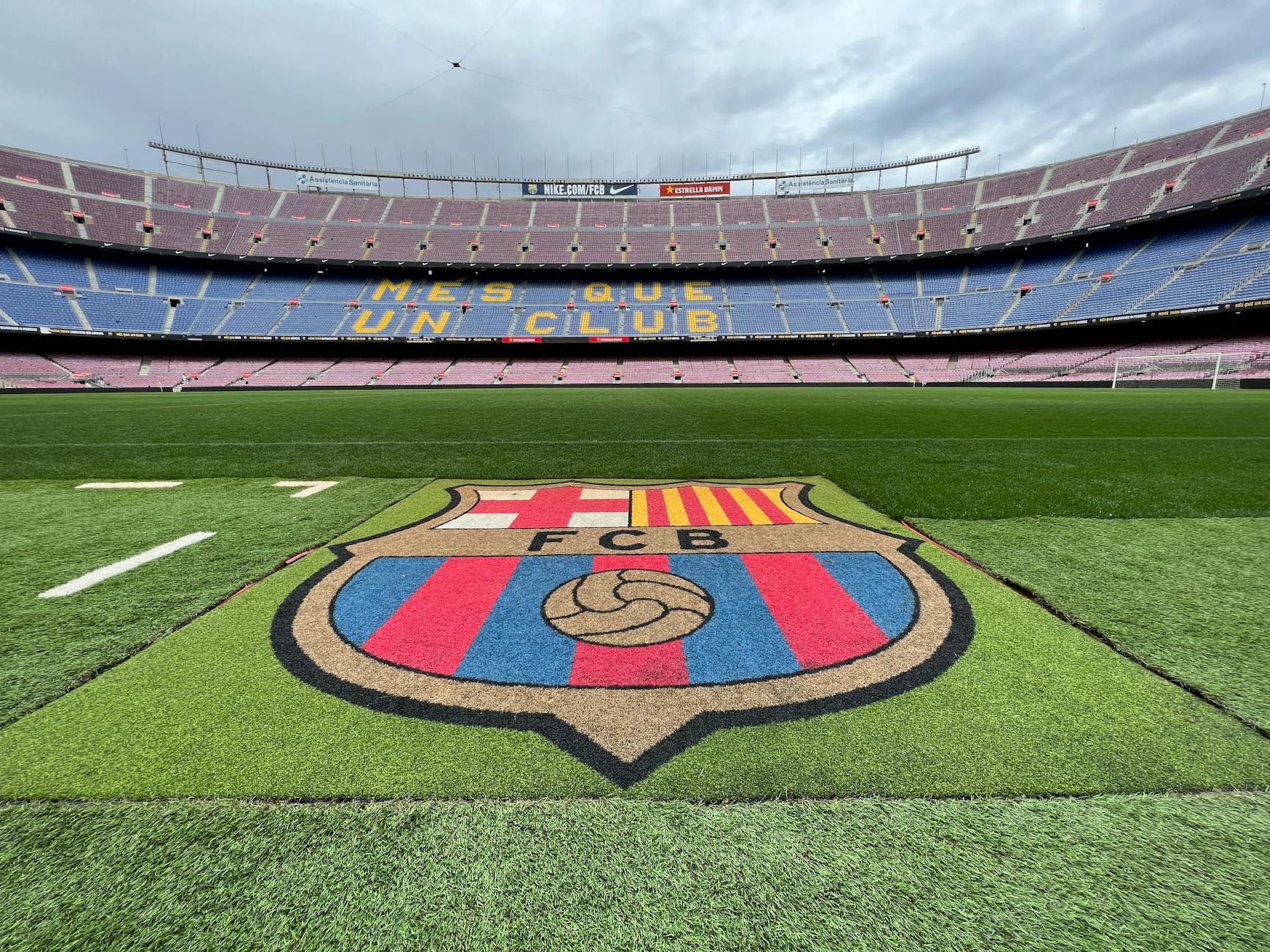 Illustration zu FC Barcelona VS. FC Bayern