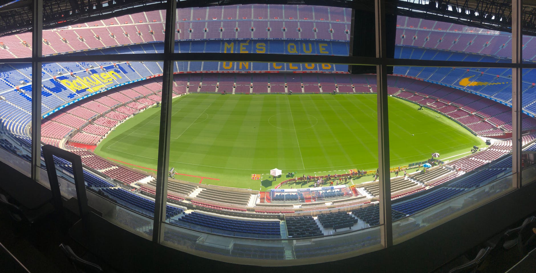 Detailansicht: FC Barcelona VS. FC Bayern