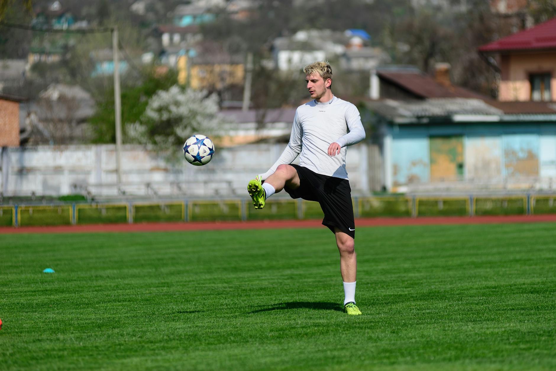 Detailansicht: Julian Brandt
