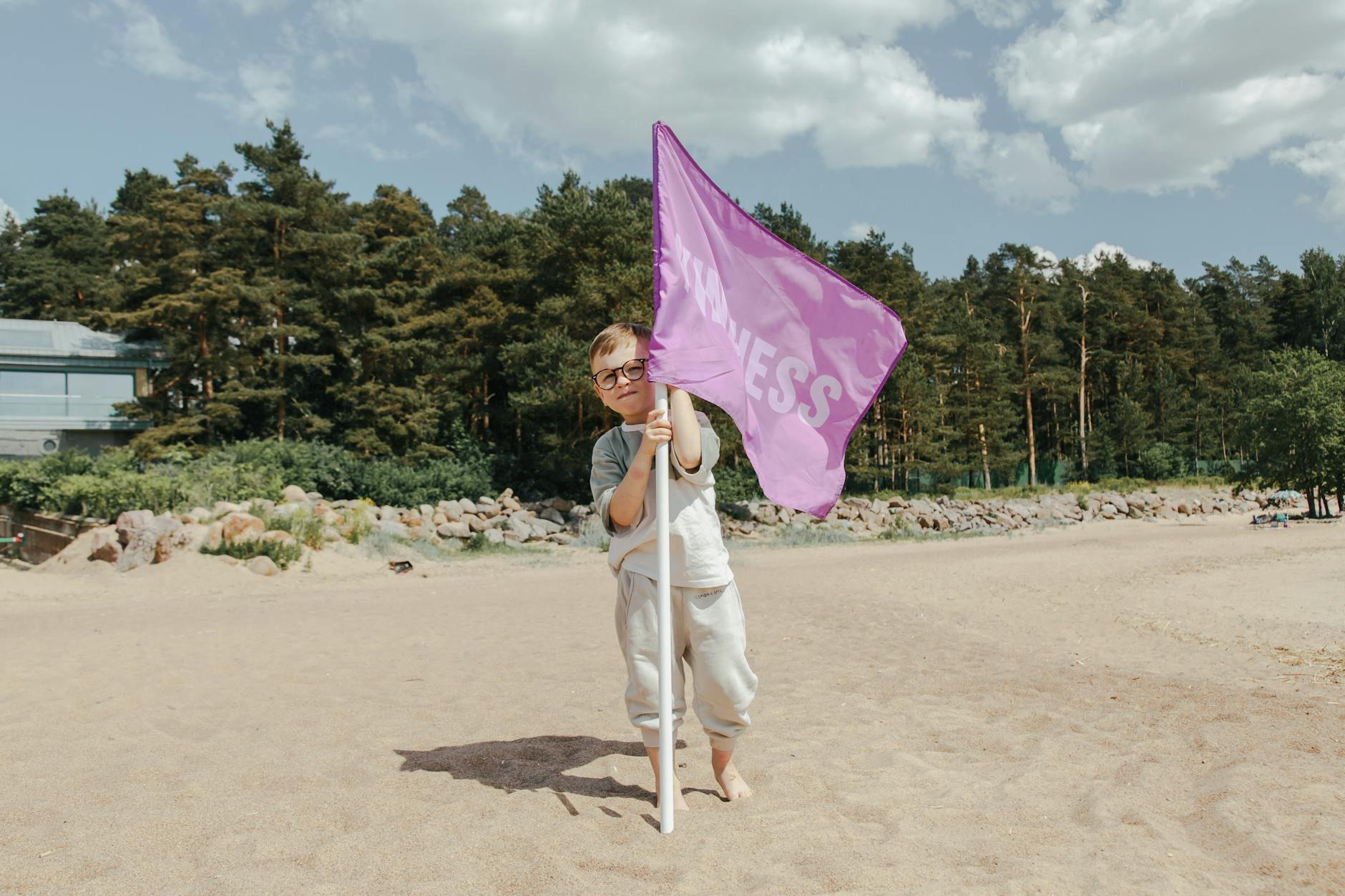 Detailansicht: Kind Sandloch Erstickt