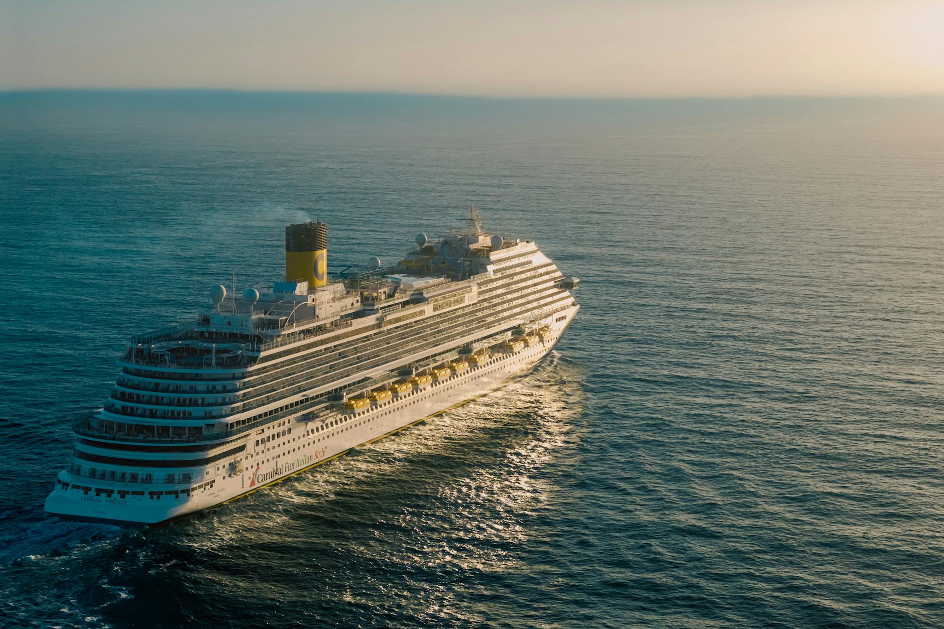 Illustration zu Kreuzfahrtschiff