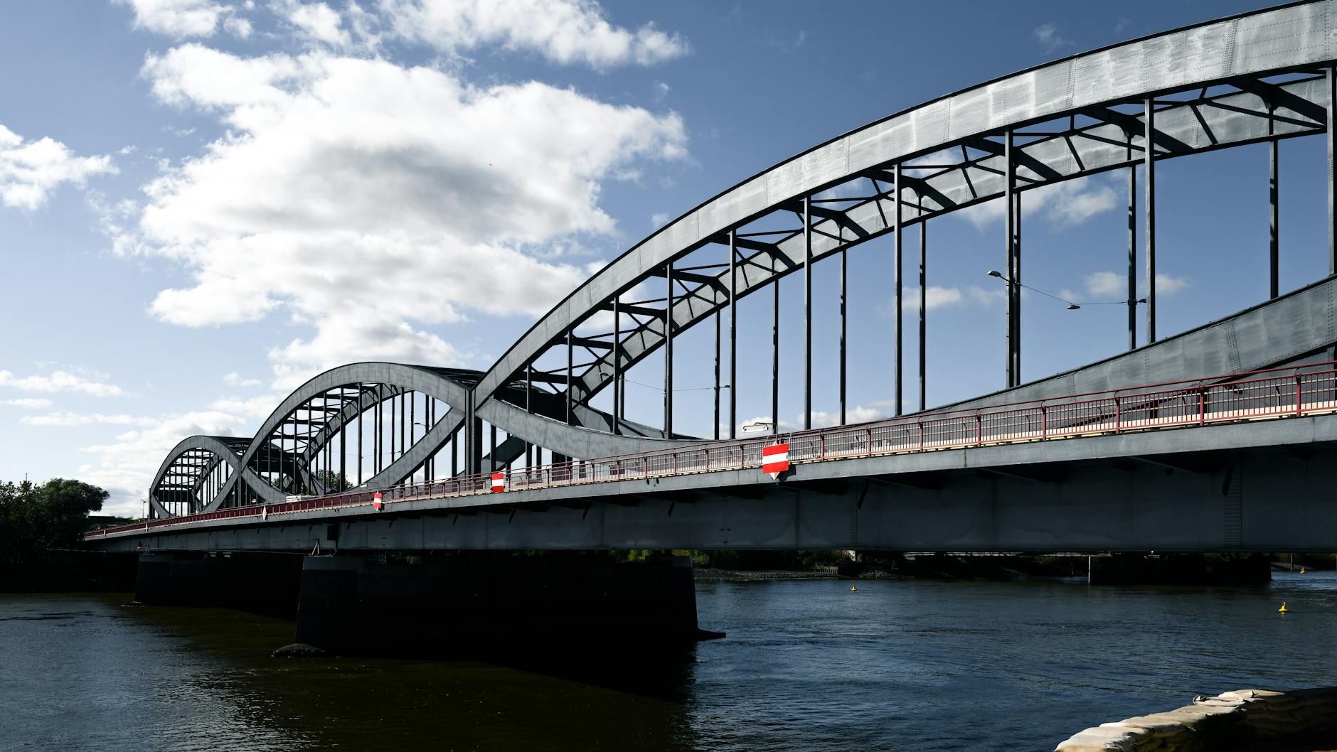Illustration zu Saarbrücken – Hansa Rostock
