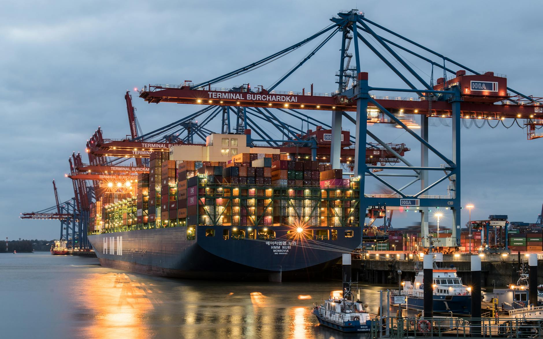 Schiffsbrand Hamburg Illustration zu Schiffsbrand Hamburg