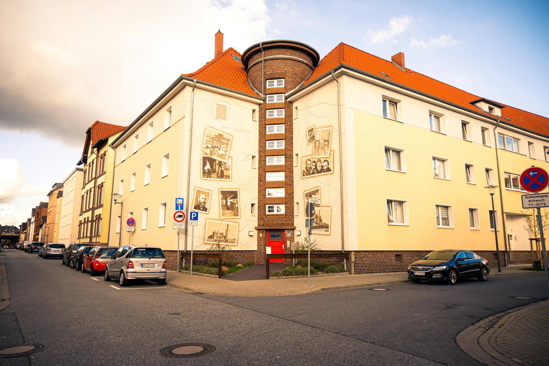 Detailansicht: Suchbild Gesichter Finden