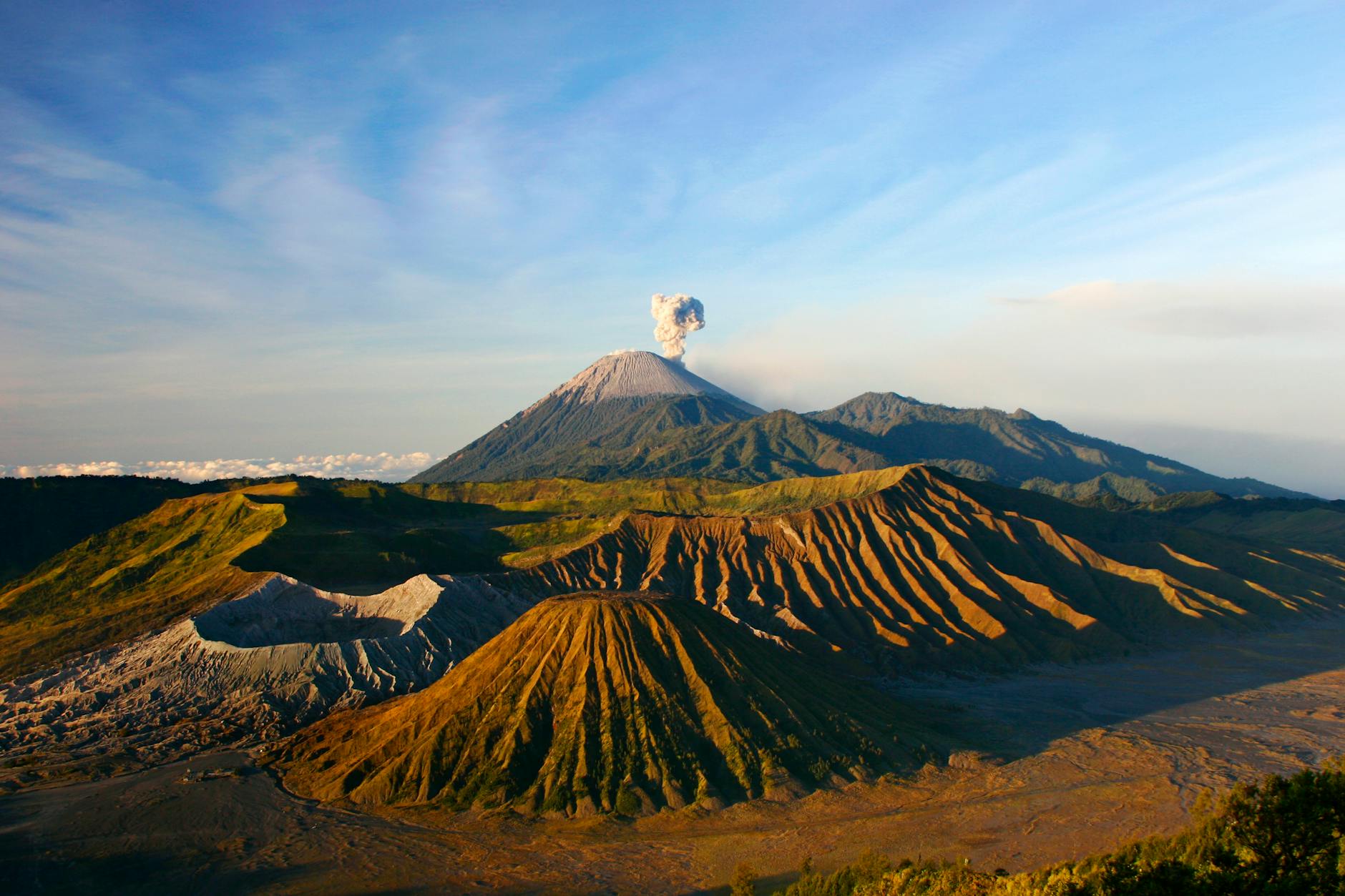 Detailansicht: Vulkanausbruch Indonesien