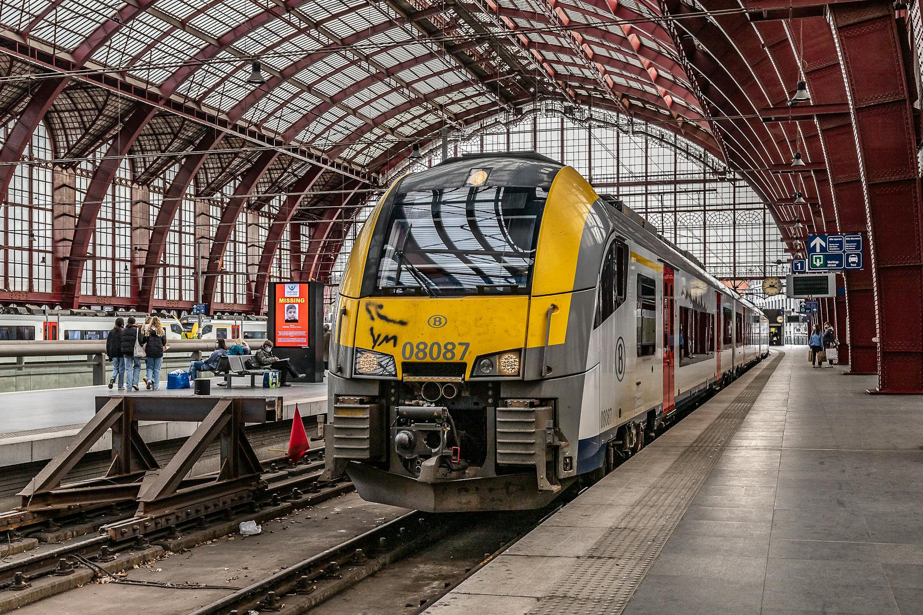 Zugunglück Belgien Detailansicht: Zugunglück Belgien